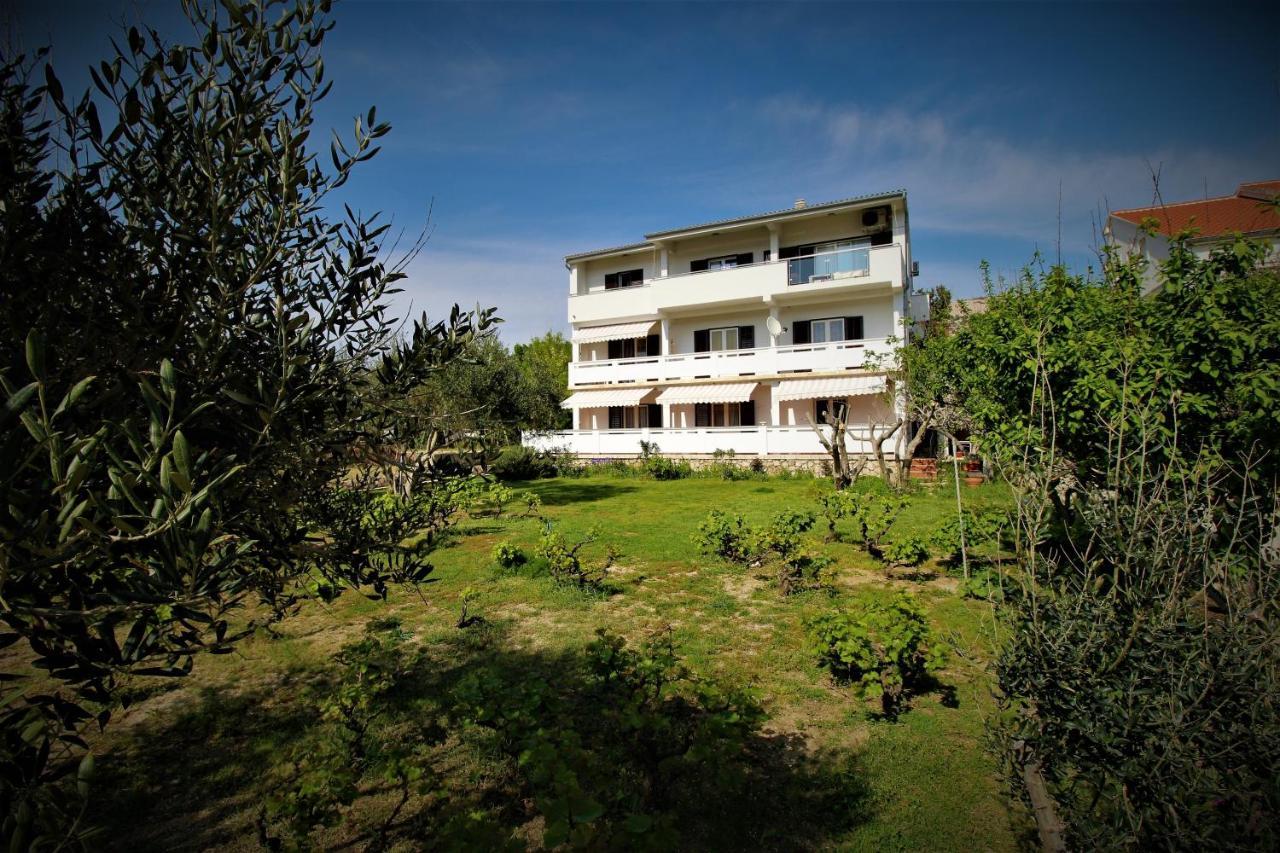 פג Apartments And Rooms With Parking Space Pag - 13060 מראה חיצוני תמונה