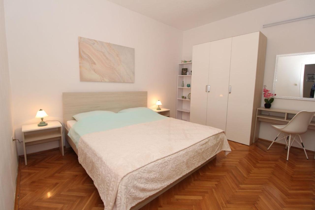 פג Apartments And Rooms With Parking Space Pag - 13060 מראה חיצוני תמונה