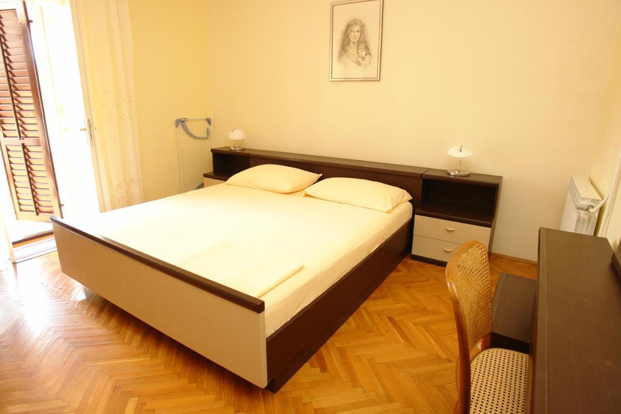 פג Apartments And Rooms With Parking Space Pag - 13060 מראה חיצוני תמונה